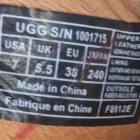 UGG Australia Georgette Ankle Boots in Carmel Suede Size 7 US - Picture 6 of 6